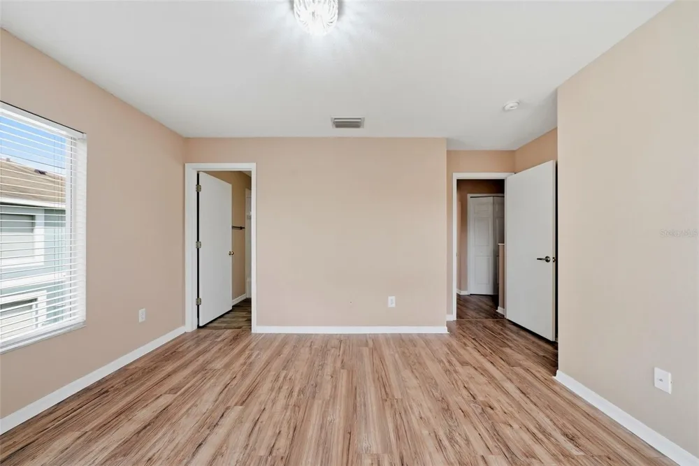 2039 FLUORSHIRE DRIVE Brandon, FL 33511