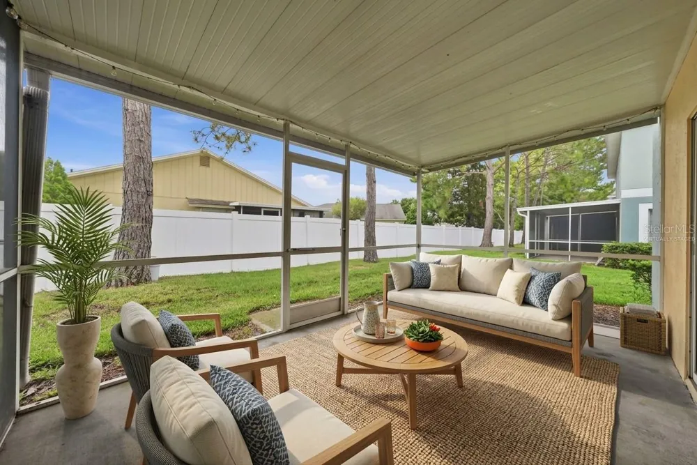 2039 FLUORSHIRE DRIVE Brandon, FL 33511