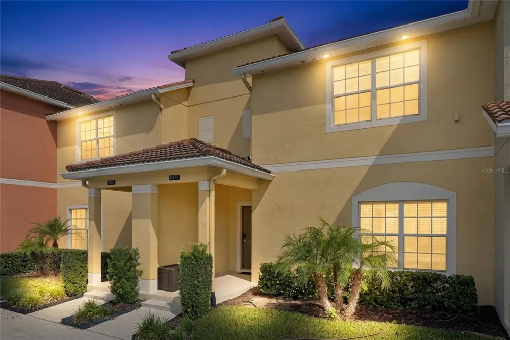 8957 SUGAR PALM ROAD Kissimmee, FL 34747