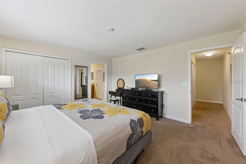 8957 SUGAR PALM ROAD Kissimmee, FL 34747