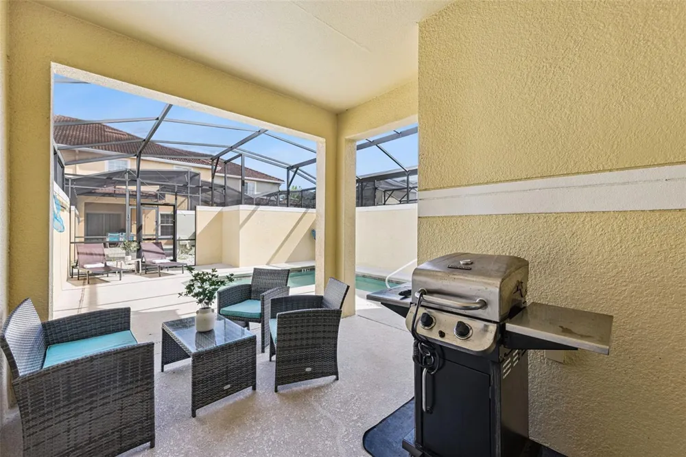 8957 SUGAR PALM ROAD Kissimmee, FL 34747