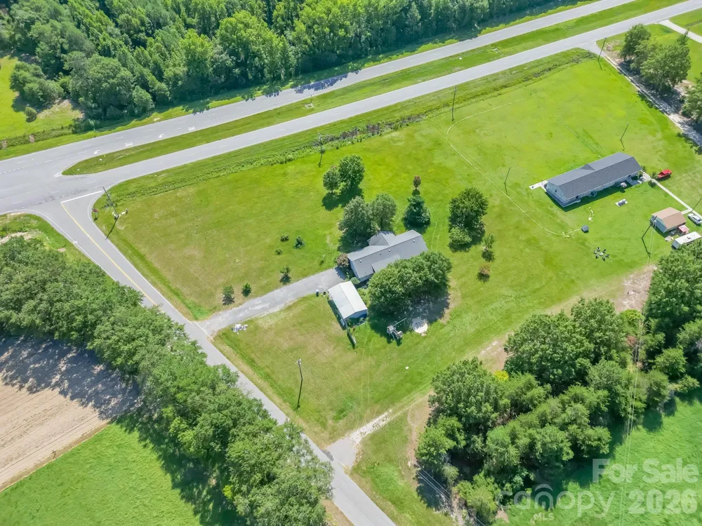 55 Baker Road Jefferson, SC 29718