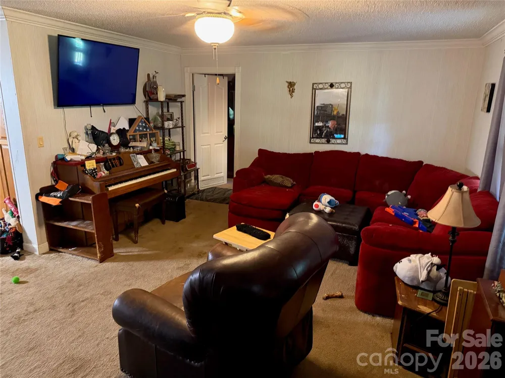 55 Baker Road Jefferson, SC 29718