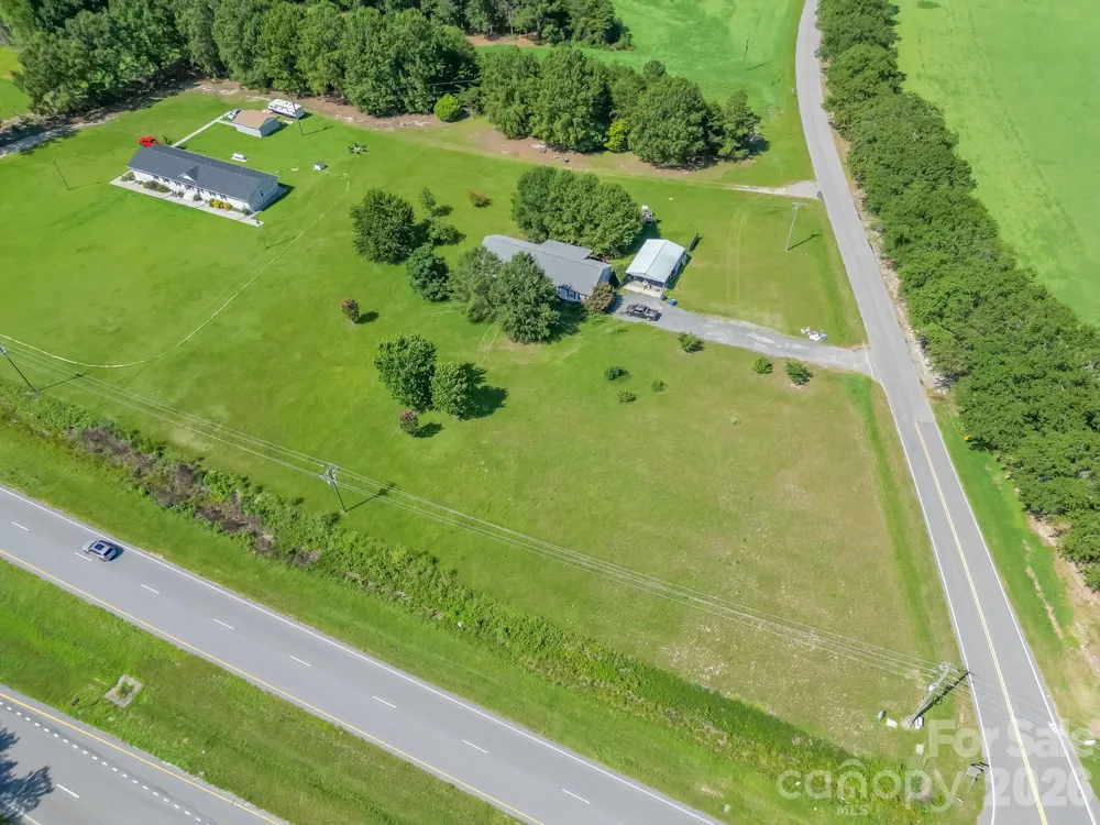 55 Baker Road Jefferson, SC 29718