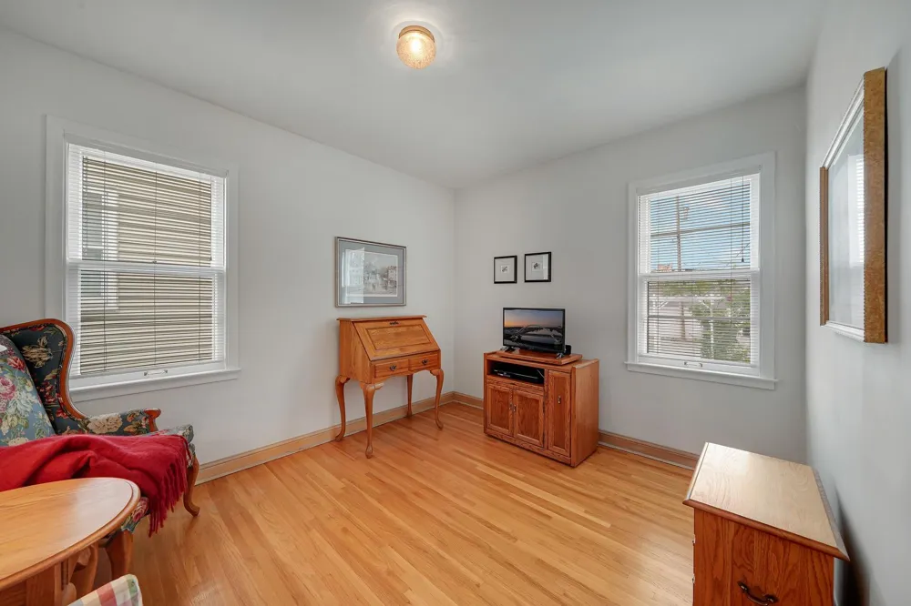 5741 James Avenue S Minneapolis, MN 55419