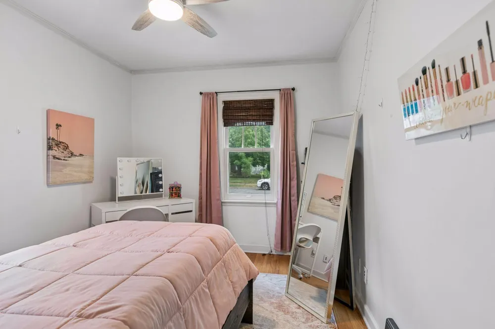 5912 10th Avenue S Minneapolis, MN 55417