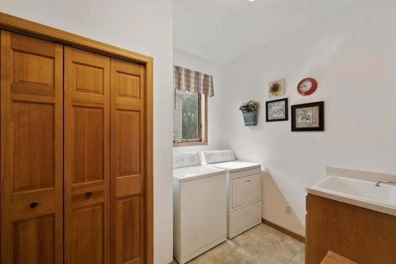 11021 Timberline Drive Champlin, MN 55316