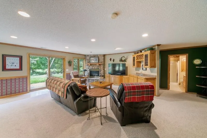 11021 Timberline Drive Champlin, MN 55316