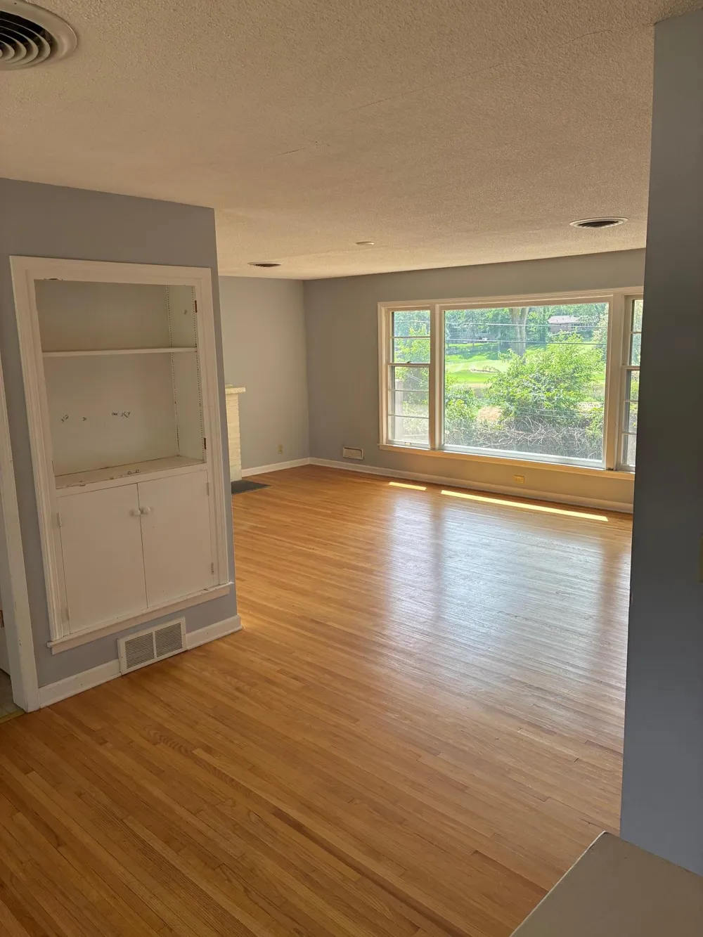 8101 Westwood Hills Drive Saint Louis Park, MN 55426
