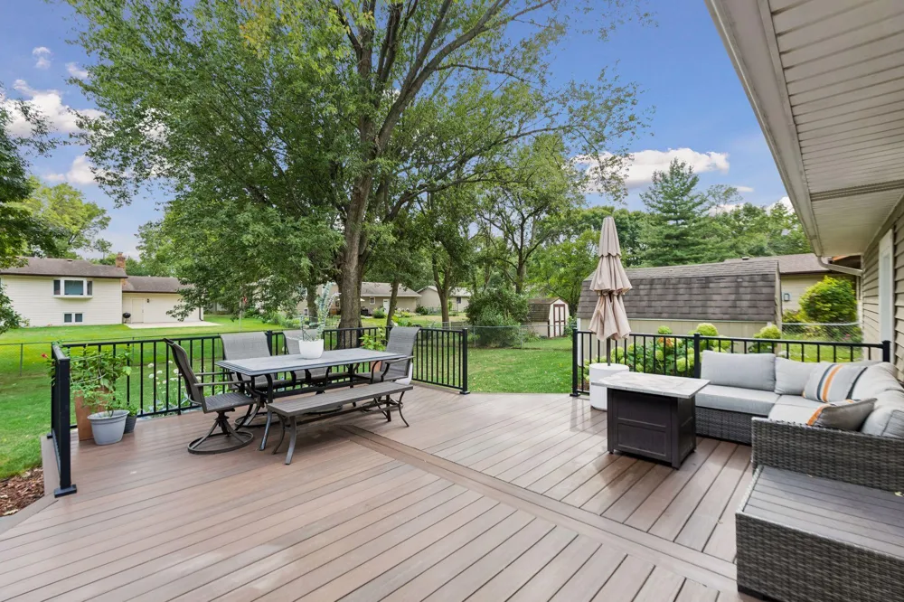 10735 102nd Avenue Maple Grove, MN 55369