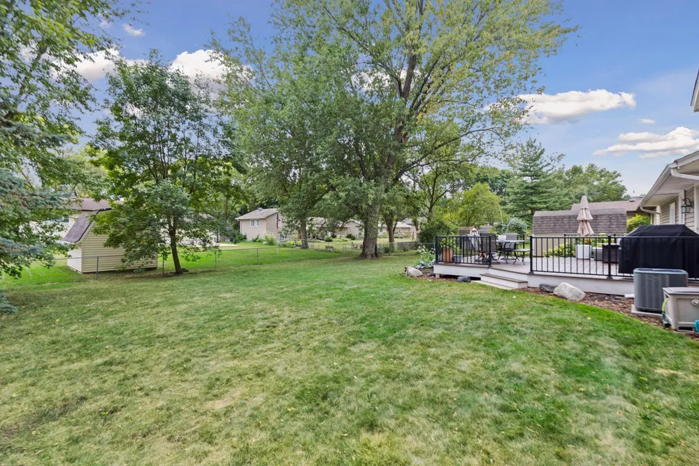 10735 102nd Avenue Maple Grove, MN 55369
