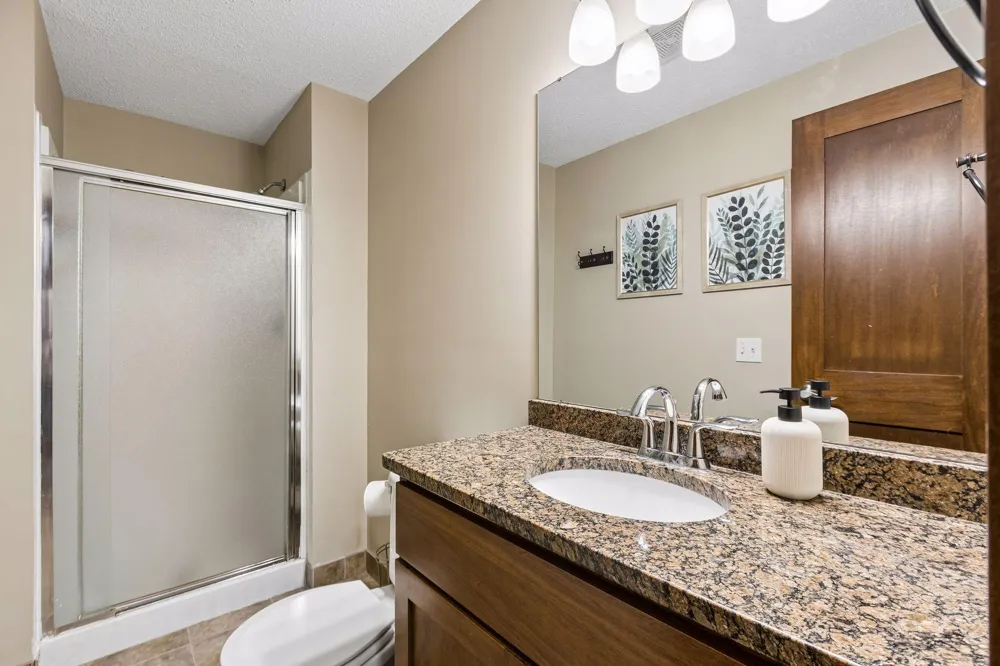 10735 102nd Avenue Maple Grove, MN 55369