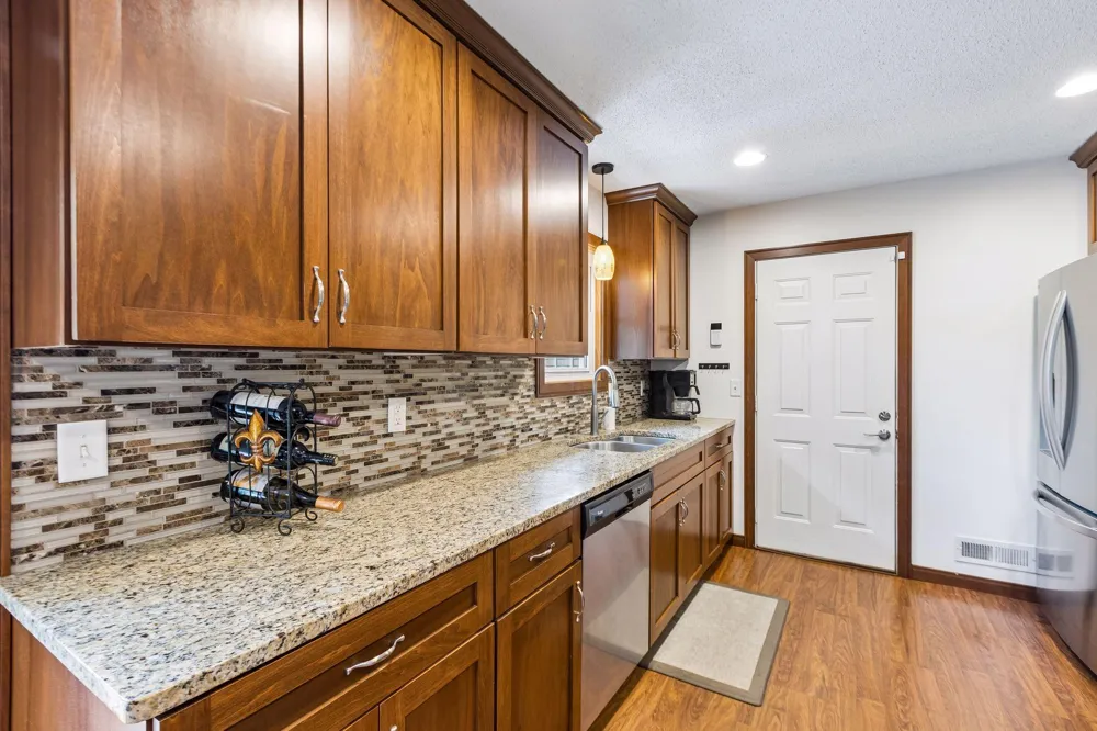 10735 102nd Avenue Maple Grove, MN 55369