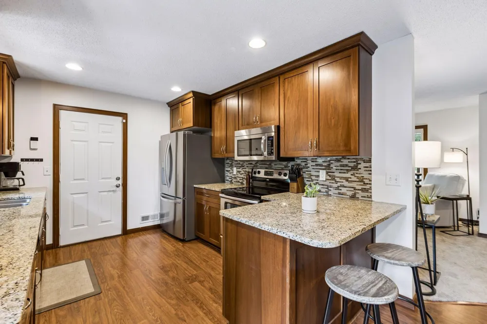 10735 102nd Avenue Maple Grove, MN 55369
