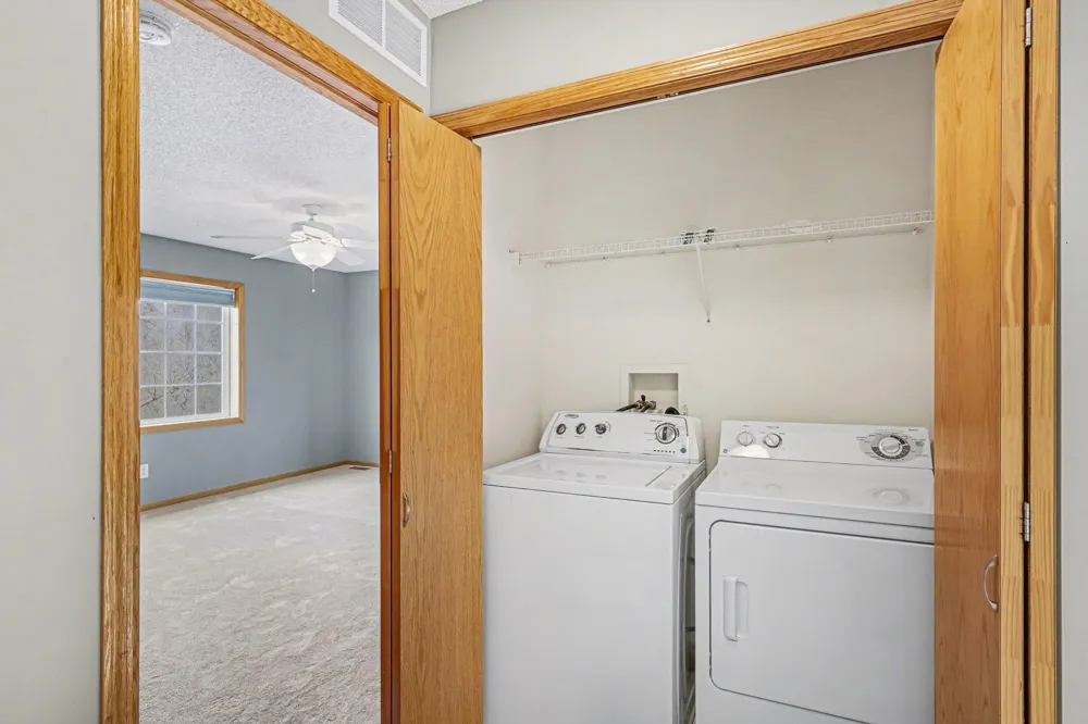 13900 Glendale Trail Savage, MN 55378
