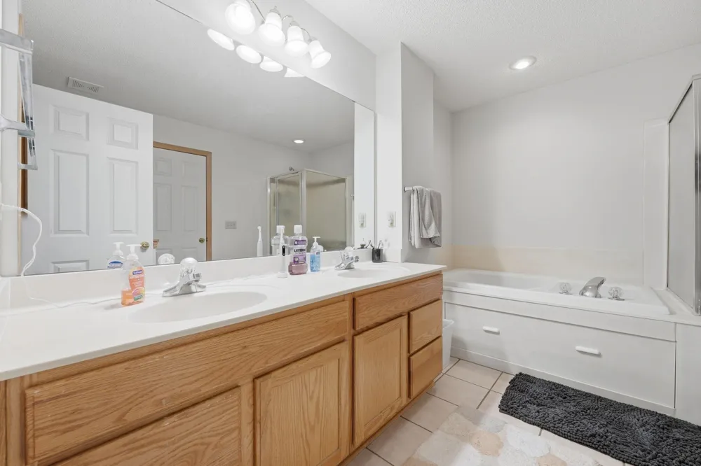 9617 Alvarado Lane Maple Grove, MN 55311