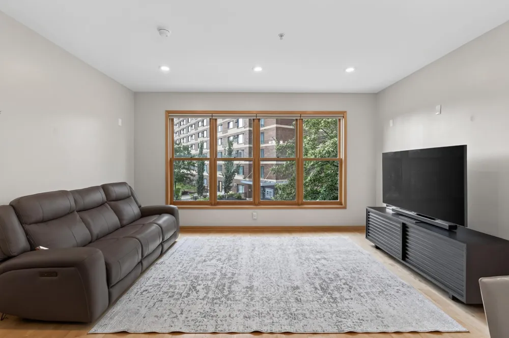 530 Grant Street E Minneapolis, MN 55404