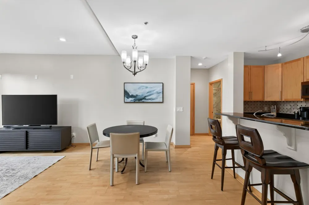 530 Grant Street E Minneapolis, MN 55404