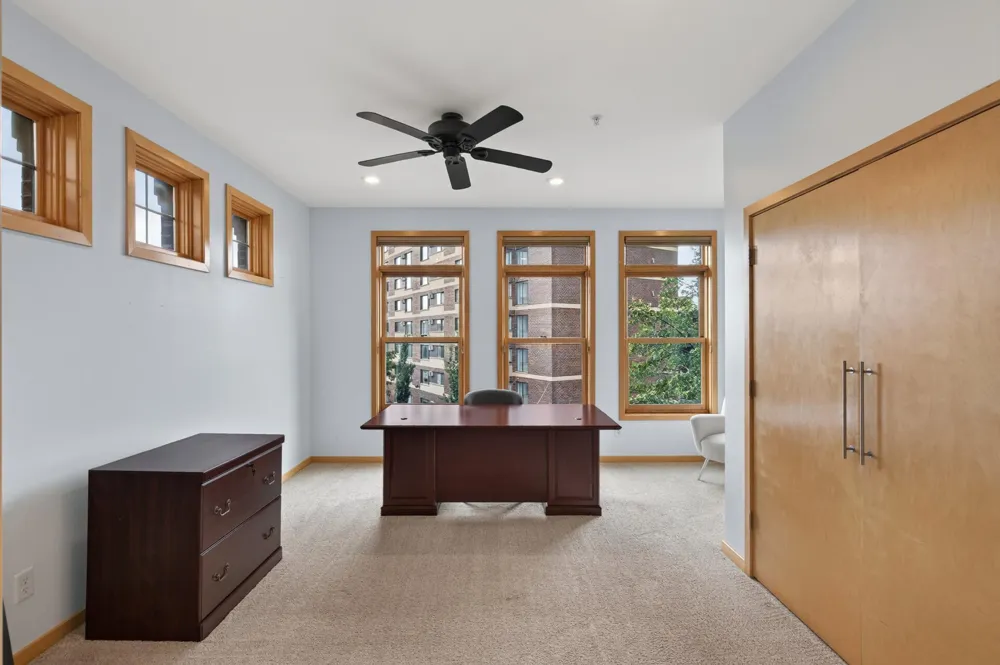 530 Grant Street E Minneapolis, MN 55404