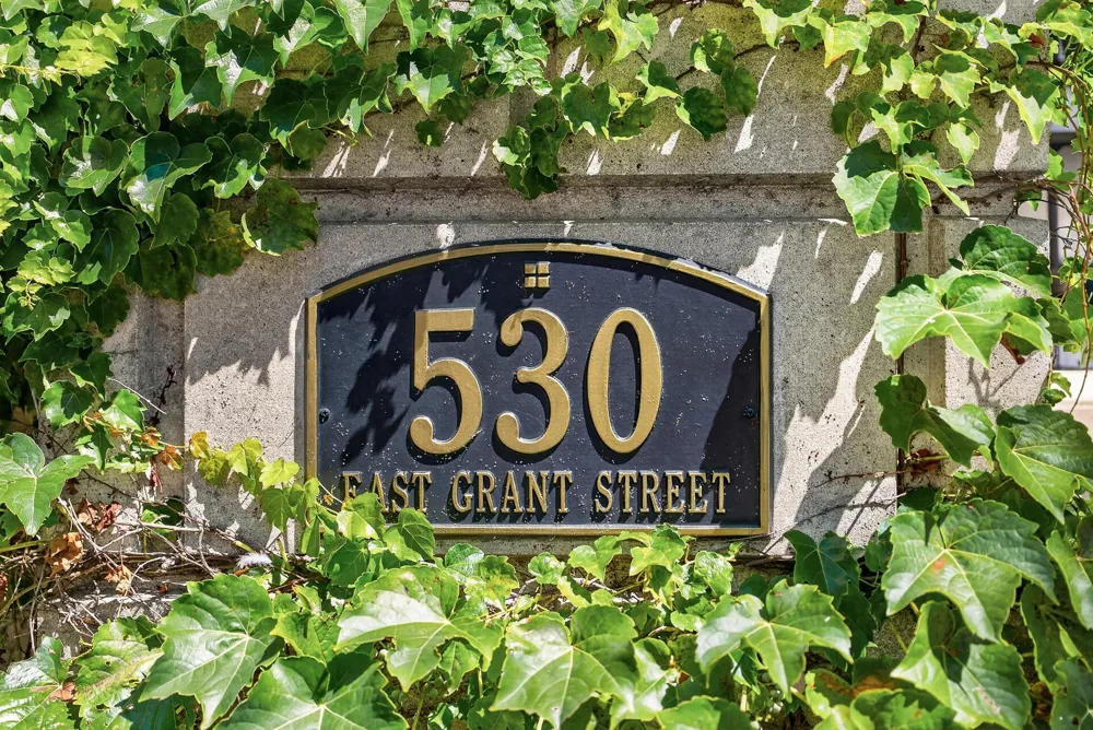530 Grant Street E Minneapolis, MN 55404
