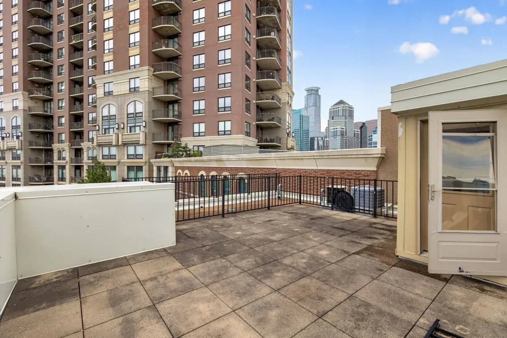 530 Grant Street E Minneapolis, MN 55404