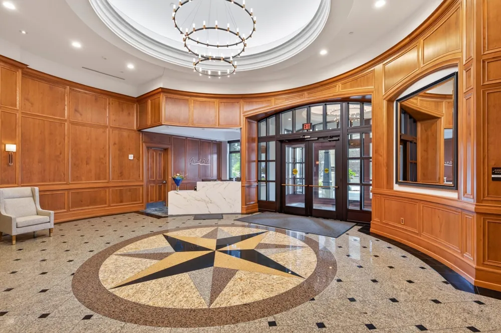 530 Grant Street E Minneapolis, MN 55404
