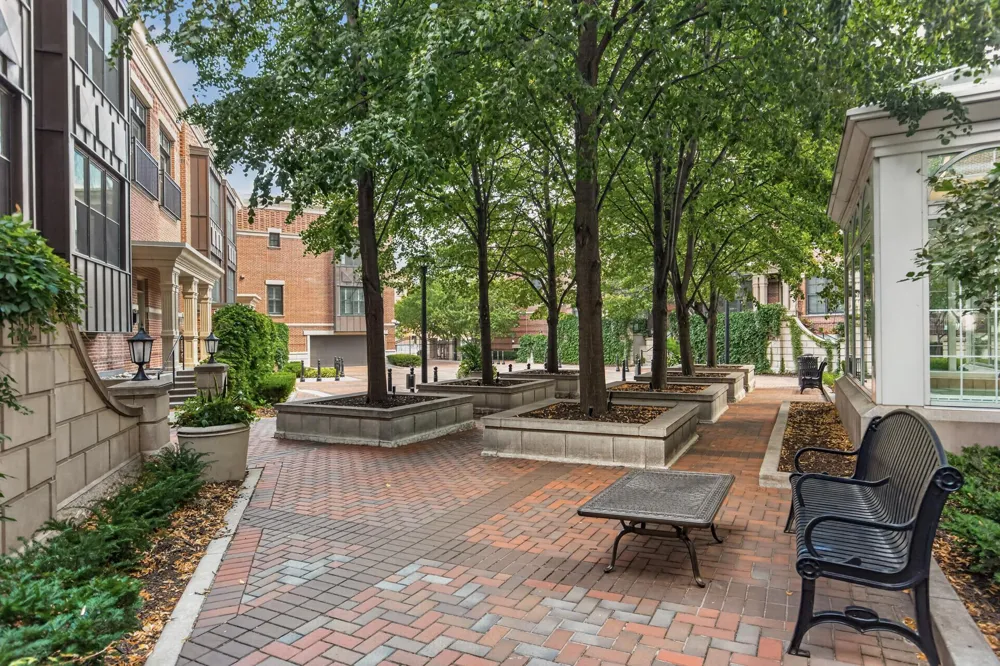 530 Grant Street E Minneapolis, MN 55404
