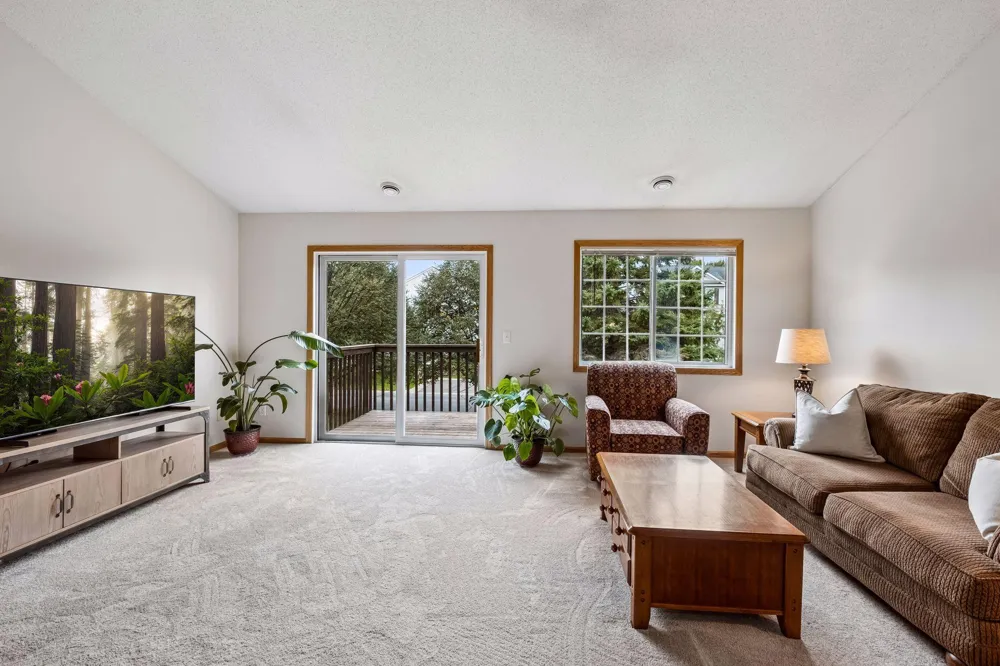 6646 154th Street W #162 Apple Valley, MN 55124