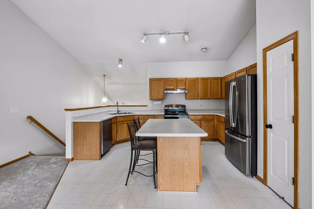 6646 154th Street W #162 Apple Valley, MN 55124
