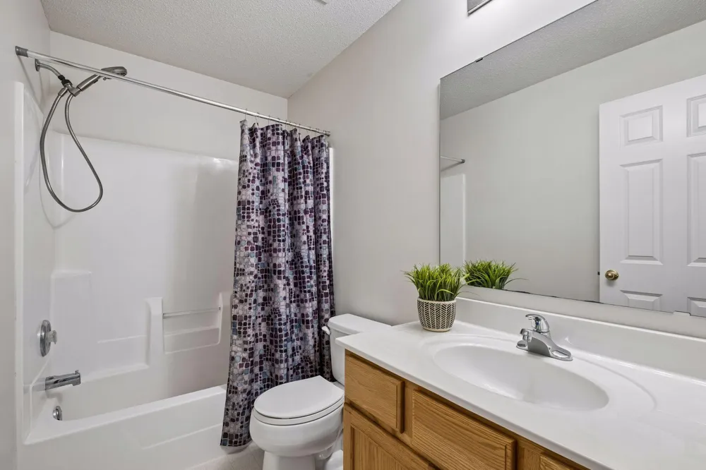 6646 154th Street W #162 Apple Valley, MN 55124