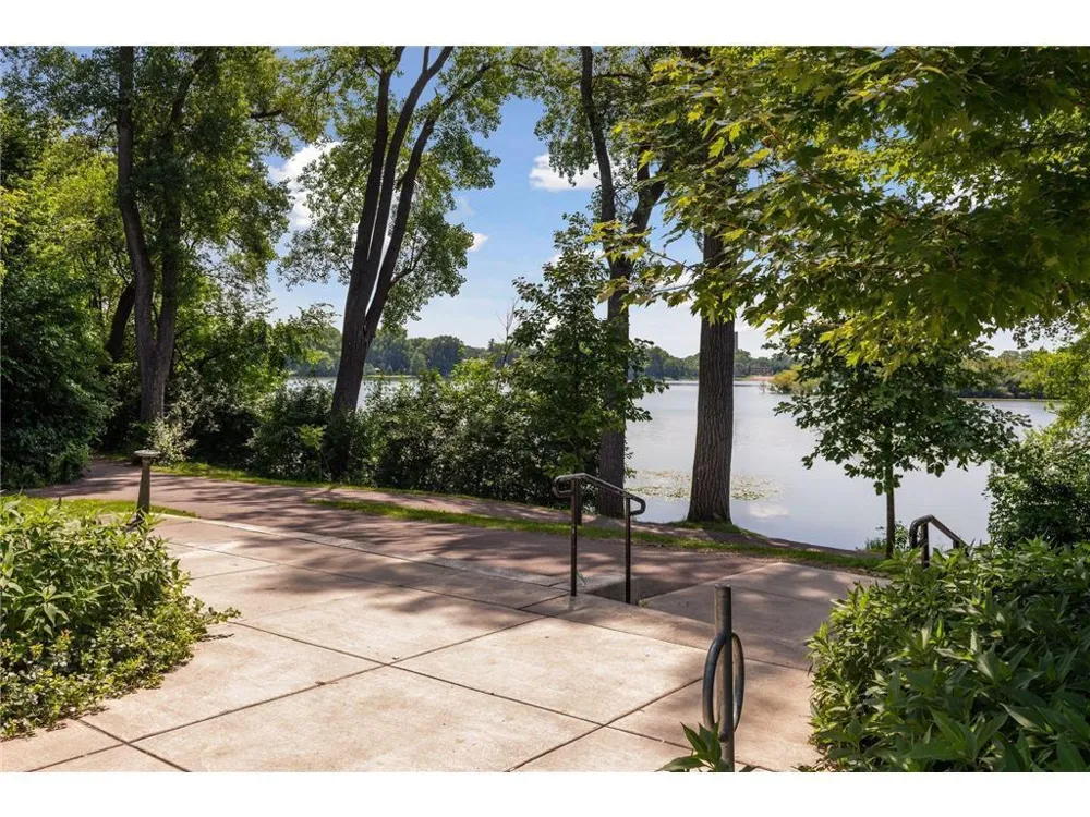 3521 W 21st Street Minneapolis, MN 55416