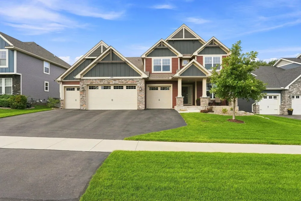 1725 131st Court W Rosemount, MN 55068