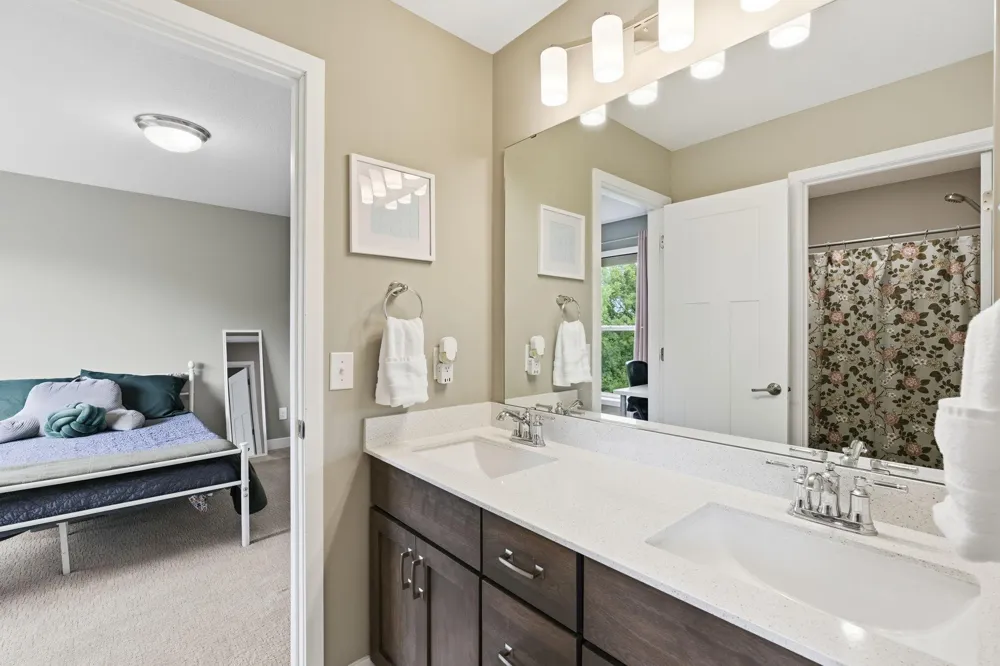 1725 131st Court W Rosemount, MN 55068