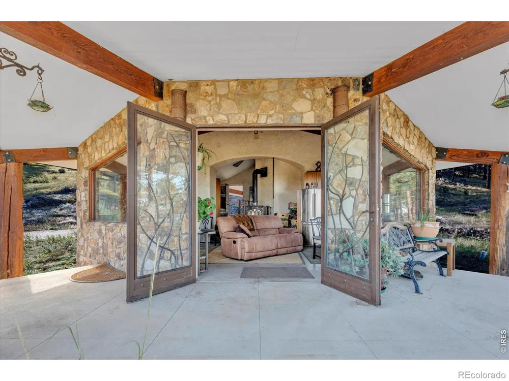 3723 Blue Mountain Trail Lyons, CO 80540