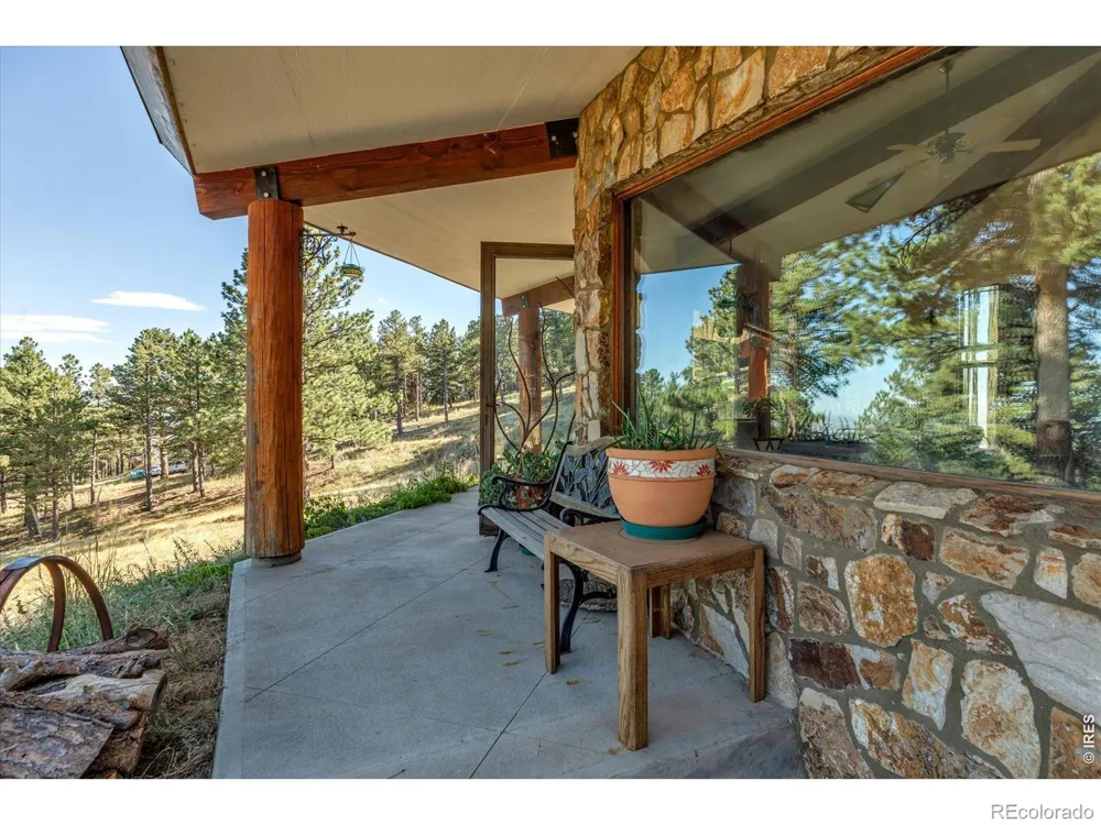 3723 Blue Mountain Trail Lyons, CO 80540