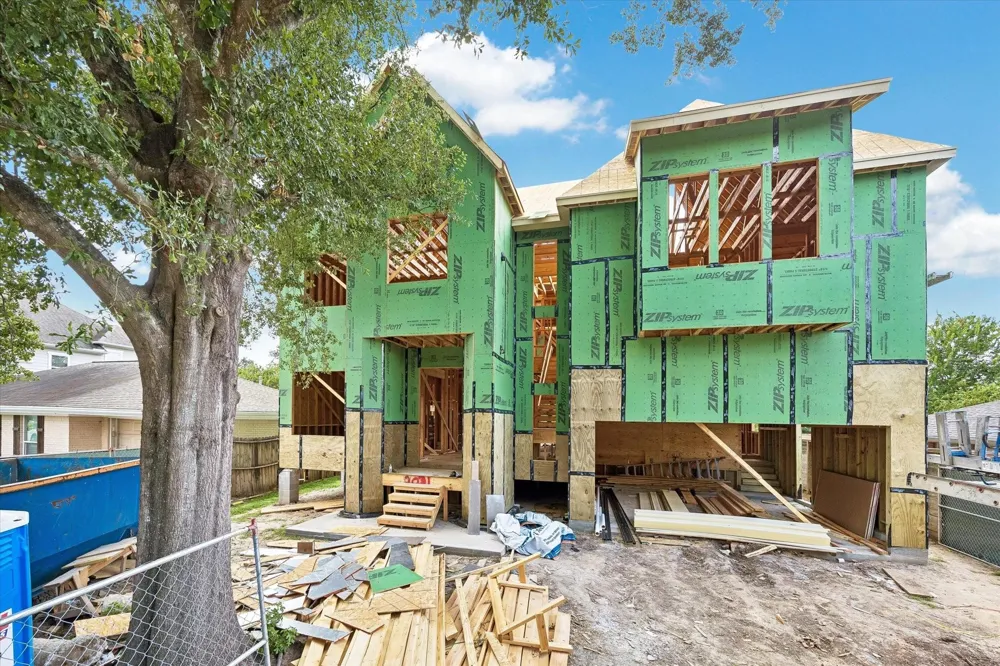 2031 Saxon Drive Houston, TX 77018