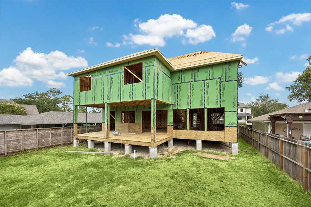 2031 Saxon Drive Houston, TX 77018