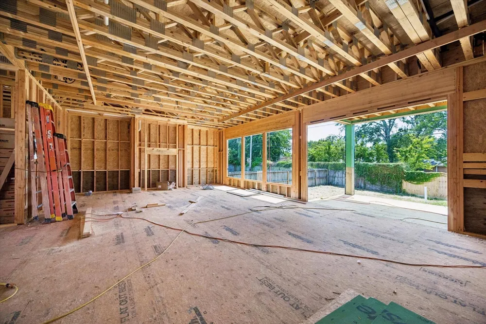 2031 Saxon Drive Houston, TX 77018