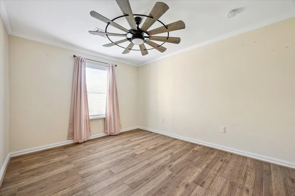 1325 Curtin Street Houston, TX 77018
