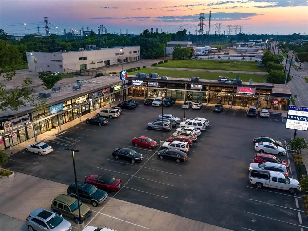 1325 Curtin Street Houston, TX 77018