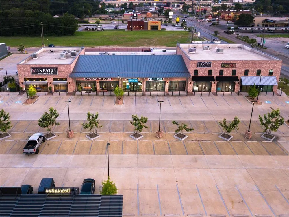 1325 Curtin Street Houston, TX 77018