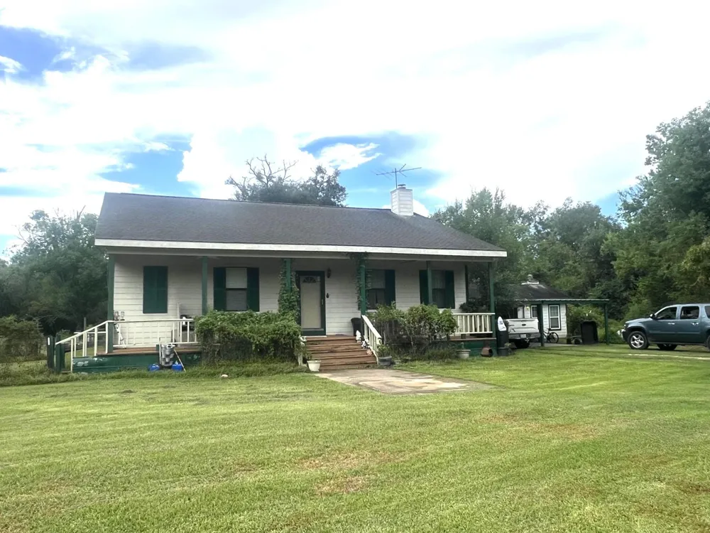 20218 Oak Forest Road Damon, TX 77430