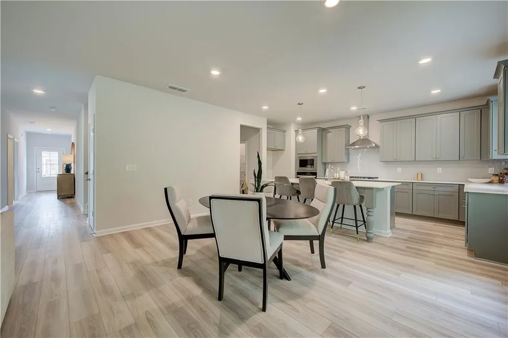 2445 Dixon Place Lawrenceville, GA 30045