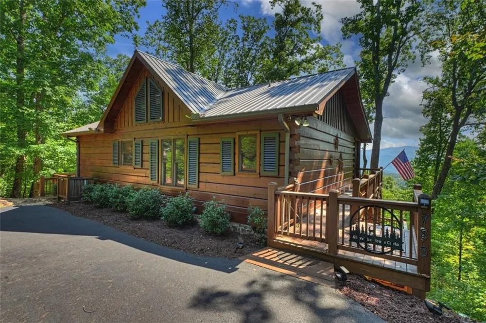 783 Moreland Drive Cherry Log, GA 30522