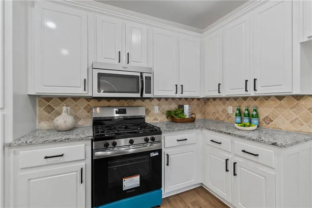 71 Picketts View Acworth, GA 30101