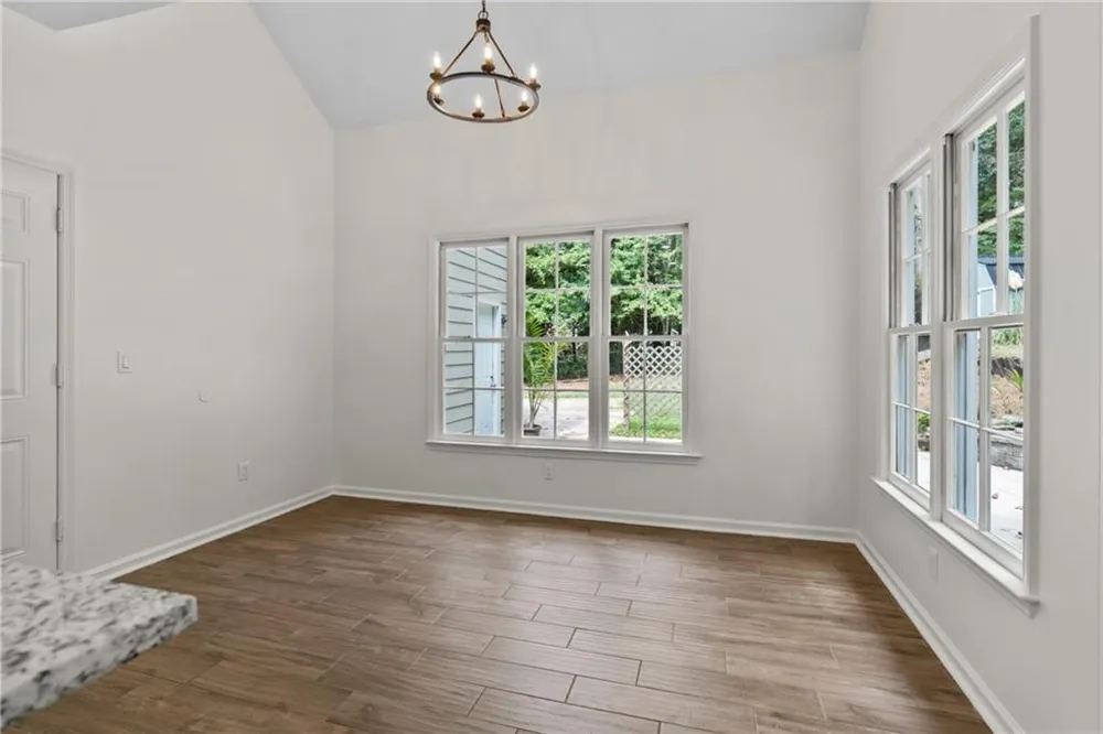 71 Picketts View Acworth, GA 30101