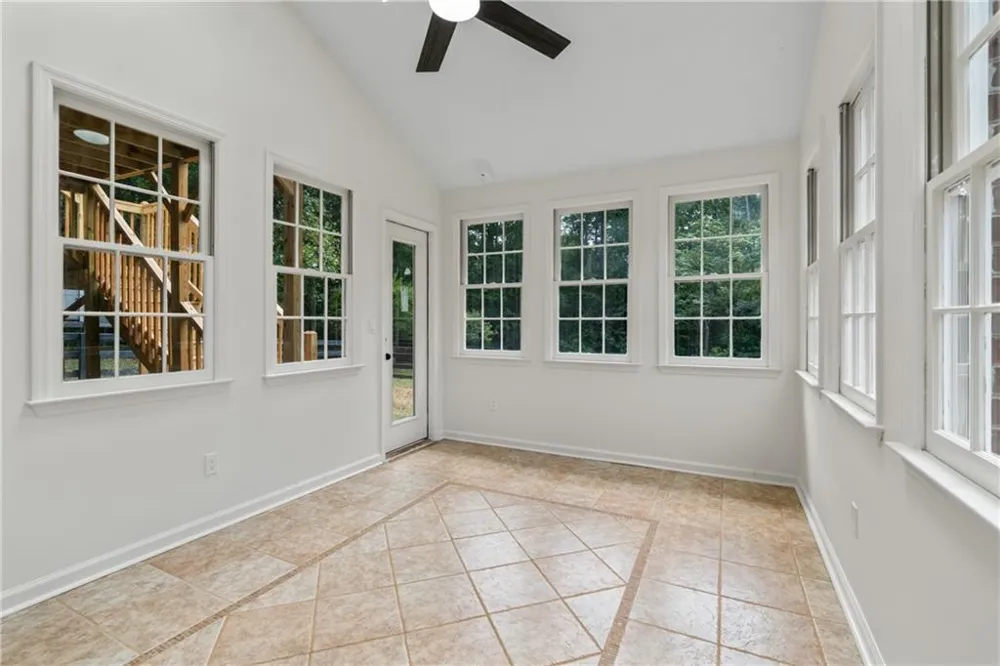 71 Picketts View Acworth, GA 30101