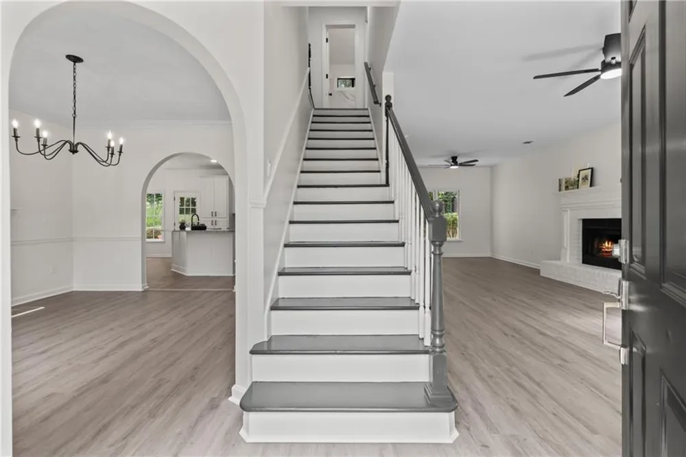 71 Picketts View Acworth, GA 30101