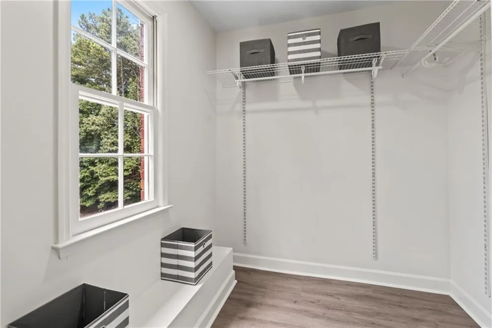 71 Picketts View Acworth, GA 30101