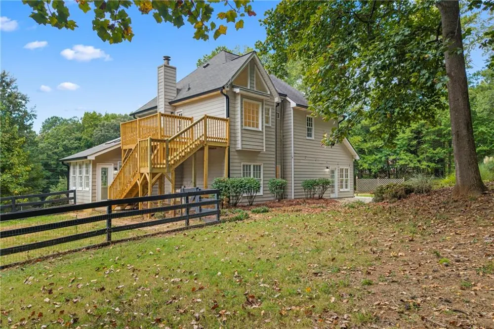 71 Picketts View Acworth, GA 30101